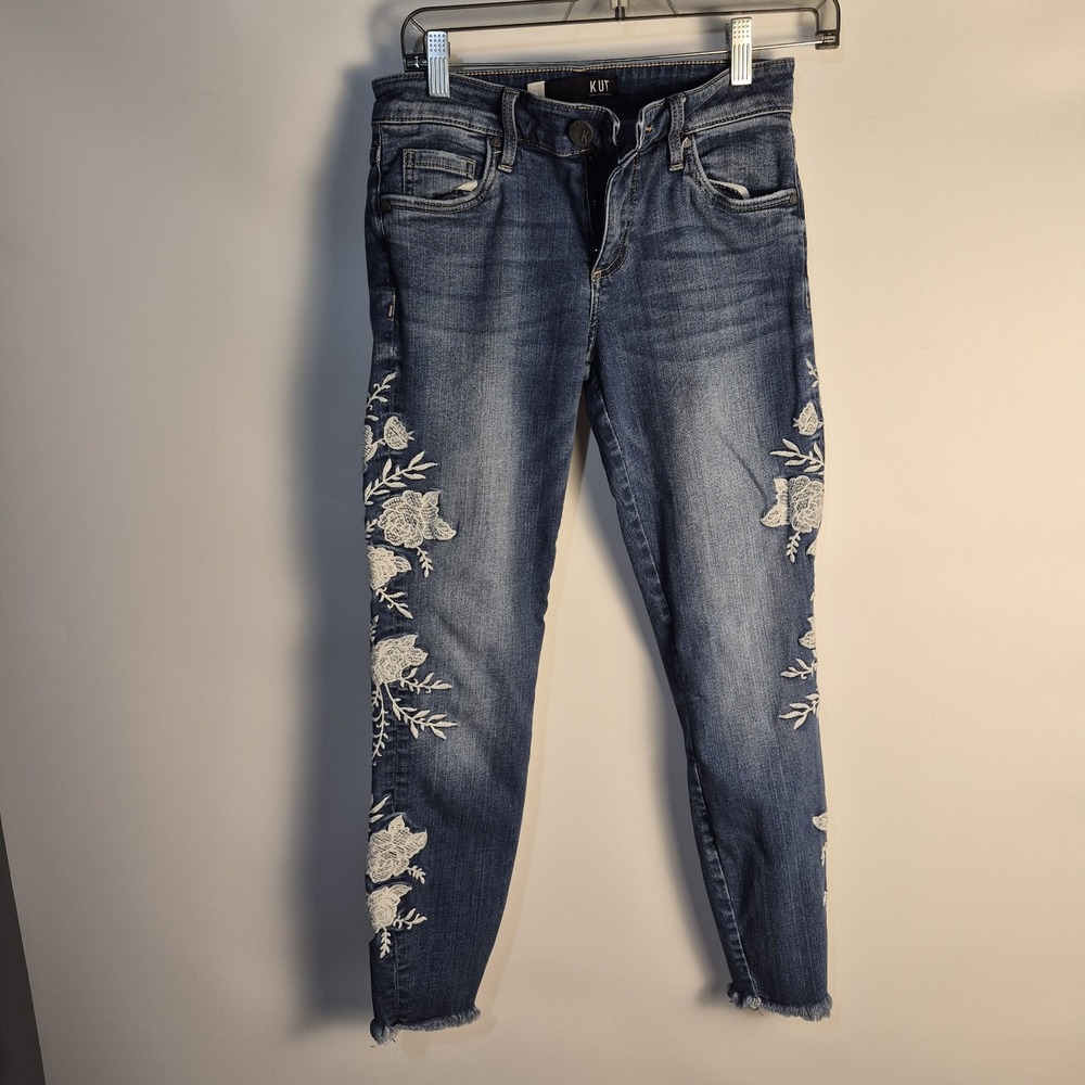 Kut From The Kloth Floral Embroidered Jeans Distressed Hem Skinny Fit Blue Wash